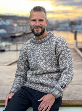 Nordlys Birka ullgenser rund hals til dame og herre beige